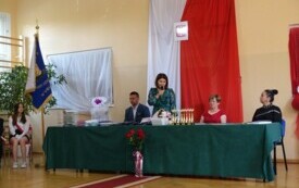 przem&oacute;wienie Sekretarza Gminy na zakończenie roku szkolnego