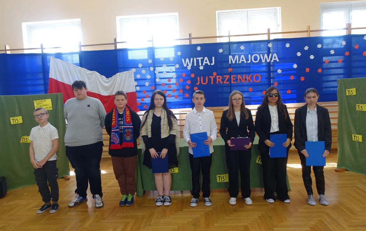 Zdjęcie do ŚWIĘTA MAJOWE